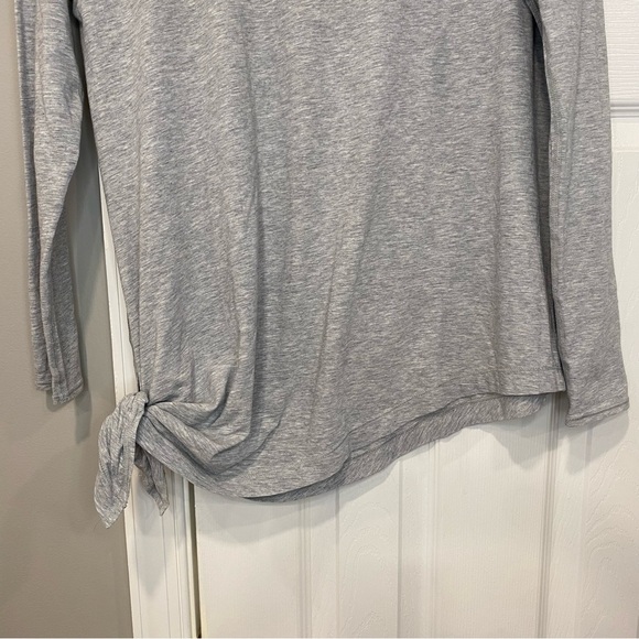 Lululemon To The Point Long Sleeve Heathered Core Light Grey Size 10* Womens - Picture 3 of 12
